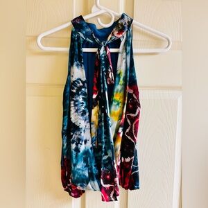 Gorgeous Halter top blouse😍